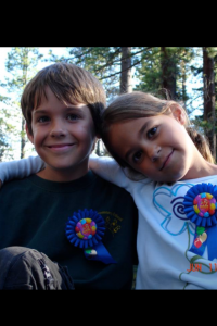 Alec and Dani as children. Courtesy photo by Farbond.