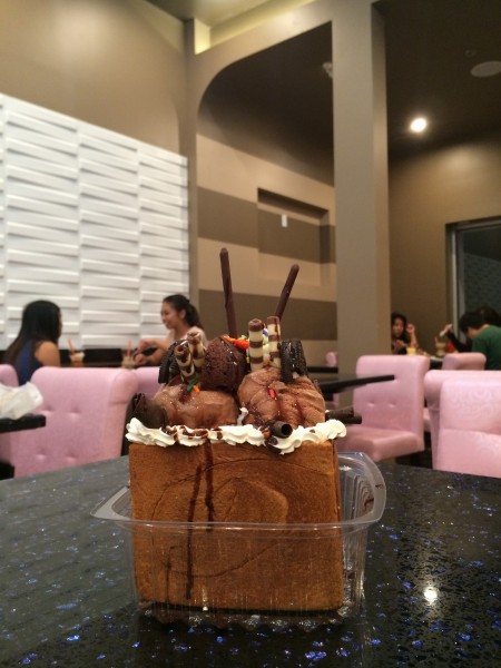 New Sno-Crave Tea House’s Black Humor Honey Toast can satisfy a sweet tooth. 