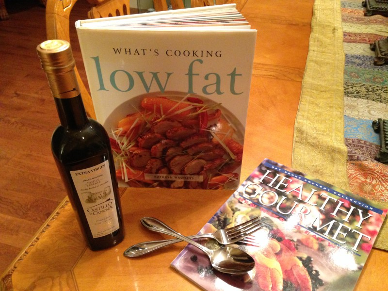 There are many ways to cook healthy holiday dinners and many cookbooks contain helpful recipes. (photo illustration) 