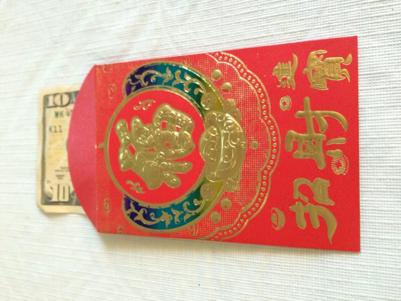 A red envelope with $10.