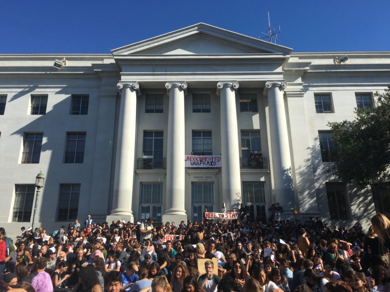 Students at UC Berkeley attend the silent sit-in on the steps of Sproul Hall. (Courtesy: V. Kirsch)